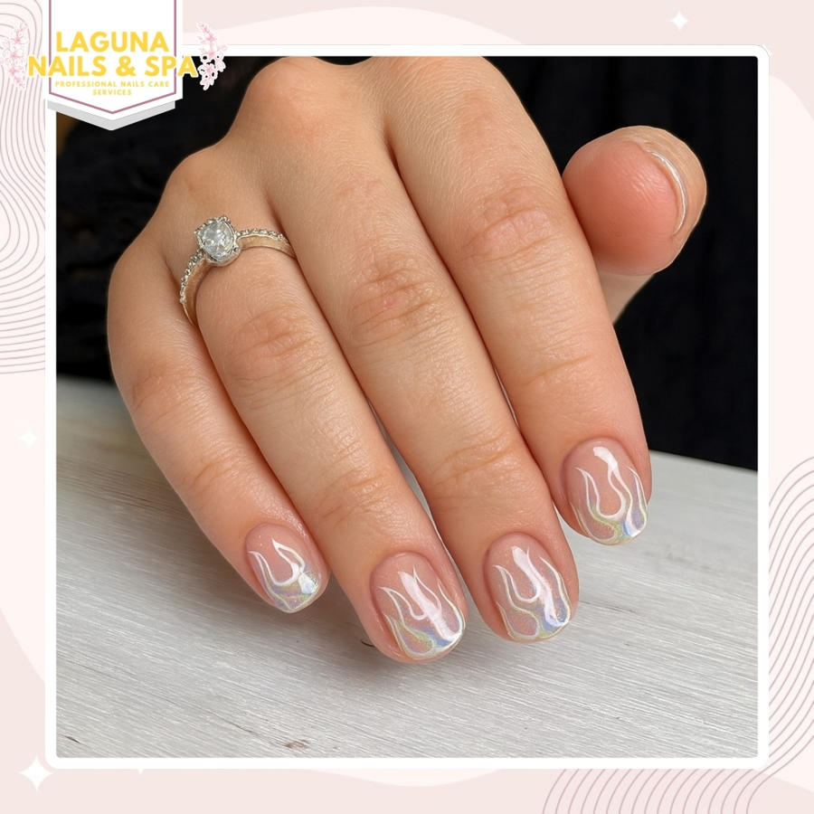 Halloween nail design